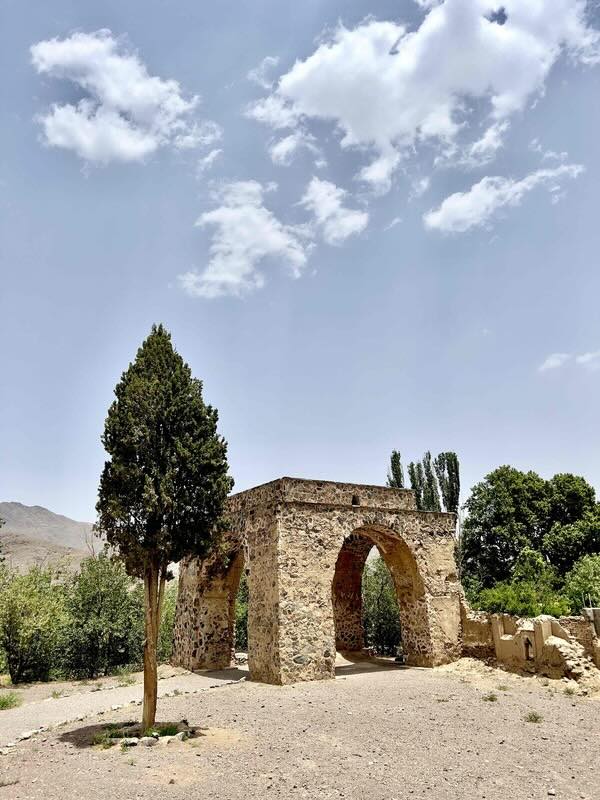 Isfahan Tour 3 Days - Natanz Fire Temple