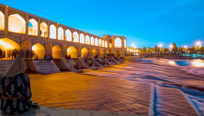 Isfahan Tour 3-Days Si-o-Se-Pol-www.IranExploration.com